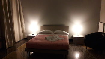 Check-inn Centro 3* Génova